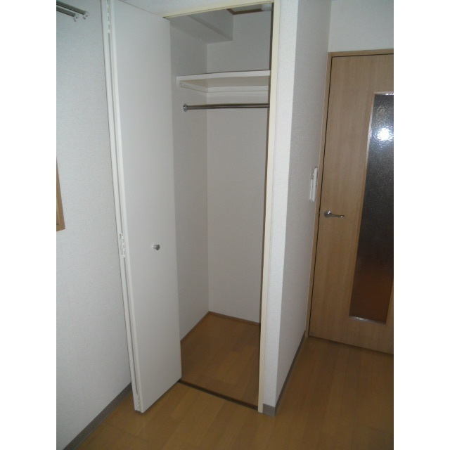 メゾンドロゼ 内観