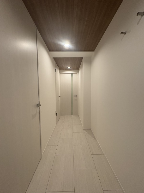 レジディア三軒茶屋Ⅱ 玄関