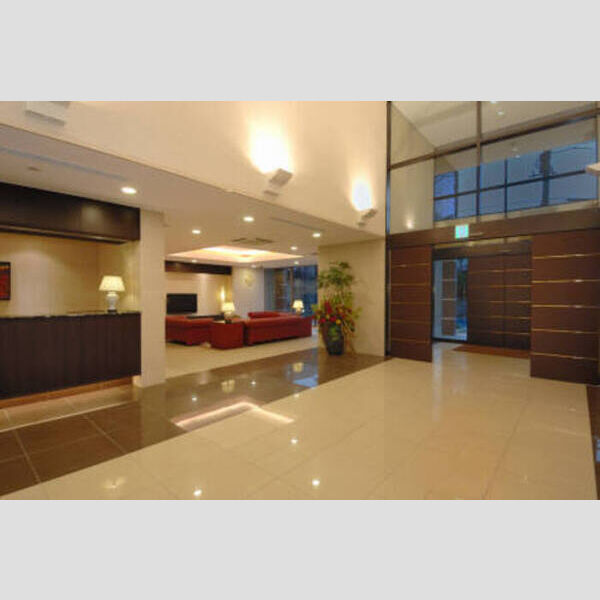 ロイヤルパークス梅島 エントランスロビー