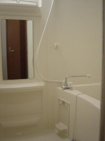 シャトレーン バス