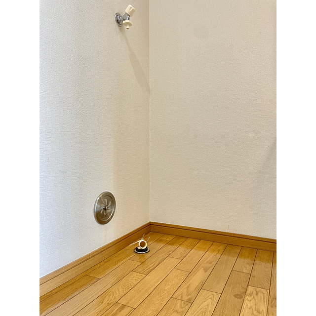 ウラノス鵠沼 ☆洗濯機置場