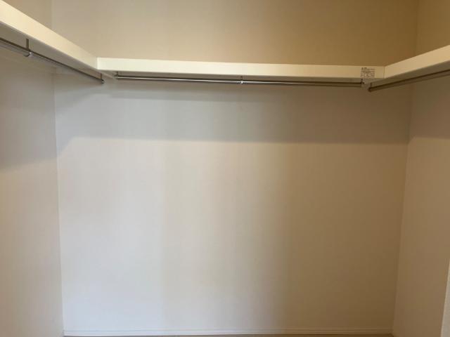 シェルルおおたかの森 ウォークインクローゼット