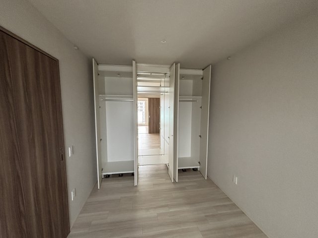 セントガーデン海老名Ⅱ街区1417号室 収納