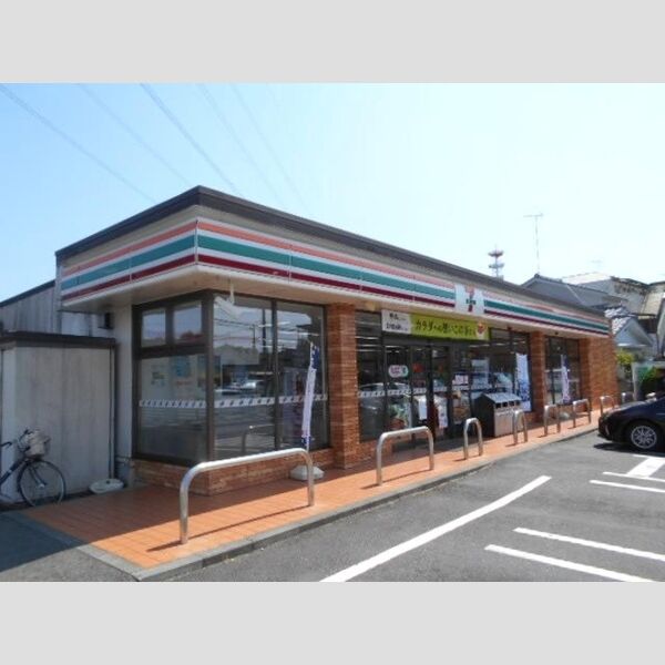 シャルルボア セブンイレブン　東大和向原6丁目店　徒歩11分