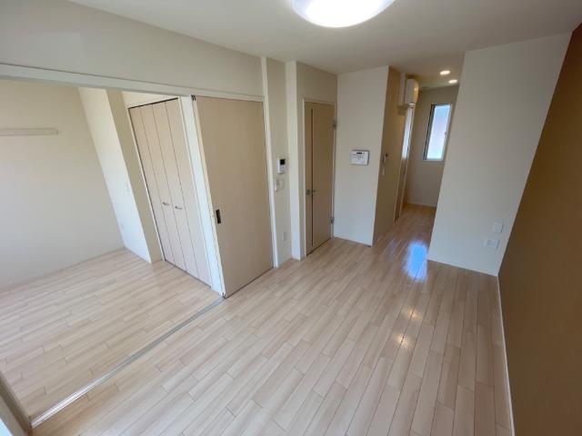 メゾン・ド・ルナ202号室 リビング