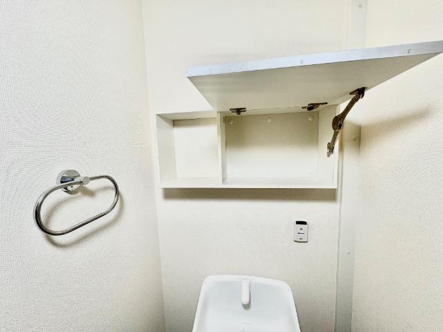 ビオラ・宮町 トイレ収納