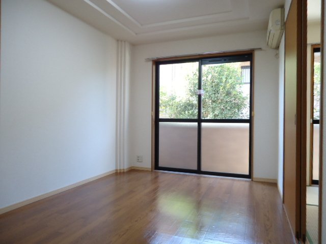 ロジュマンⅡ 洋室