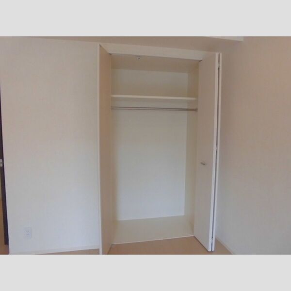 シュポール清澄白河202号室 洋室14.2帖　クローゼット