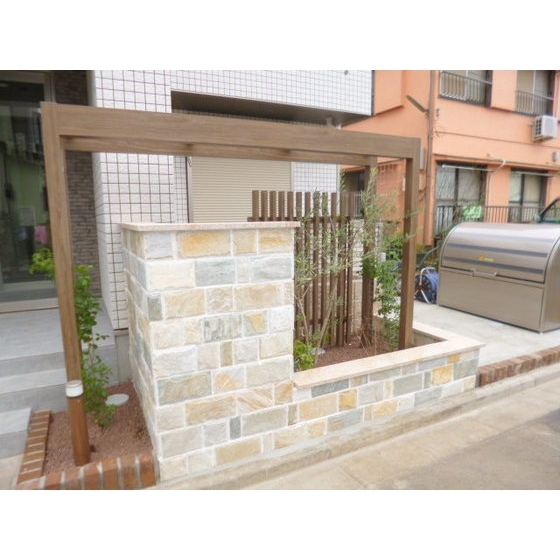 Ｂｏｕｌｅ　ｄｅ　Ｎｅｉｇｅ　Ｌａ　Ｍａｉｓｏｎ1階 外観