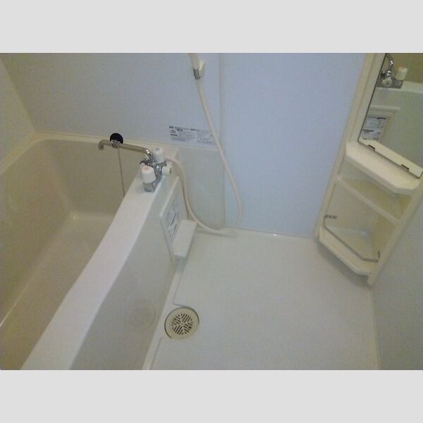 シャルドネ　B 浴室