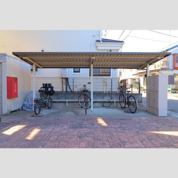 ロイヤルメゾン　弐番館 周辺