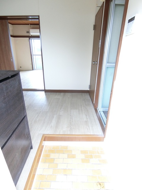 ハイムあさひ 玄関