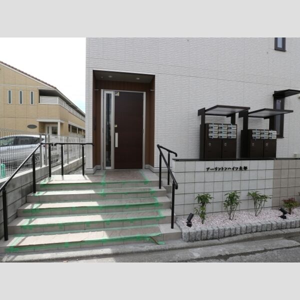 アーリントンハイツ矢部 エントランス