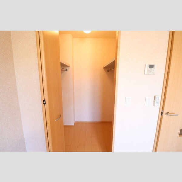 フローラ ウォークインクローゼット