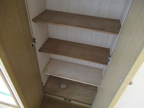 アリーナコースト壱番街 リビング収納