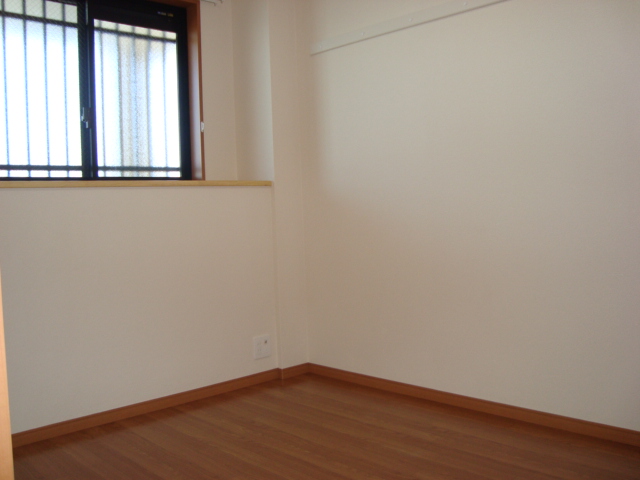 エトワール大和田101号室 洋室