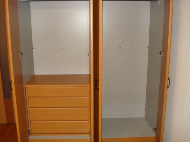 ソレイユ・エス クローゼット