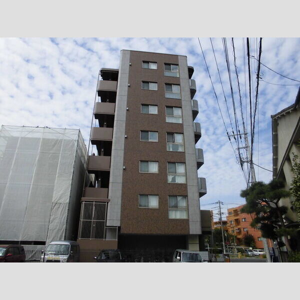 Berte Soya KHK 建物外観