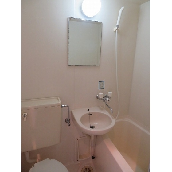 エレガンス綾瀬６0811号室 3点ユニット