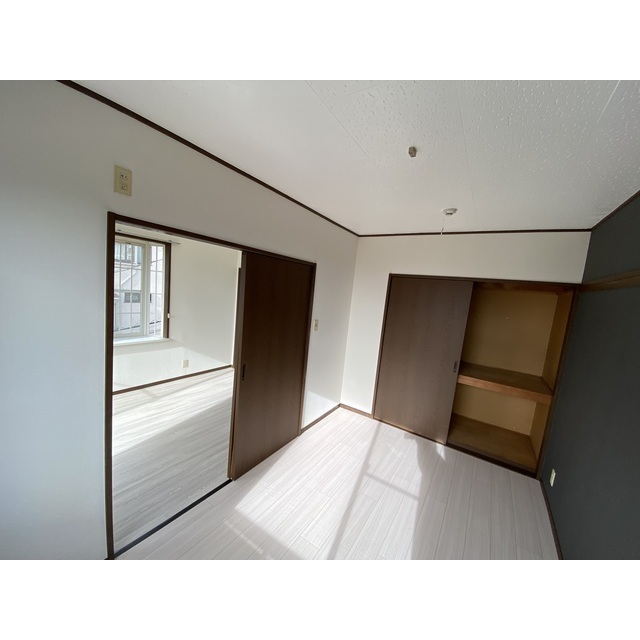 コスタル杉田203号室 内観