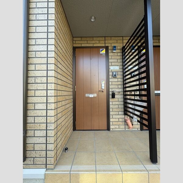 グリーンコート　B 玄関ドア