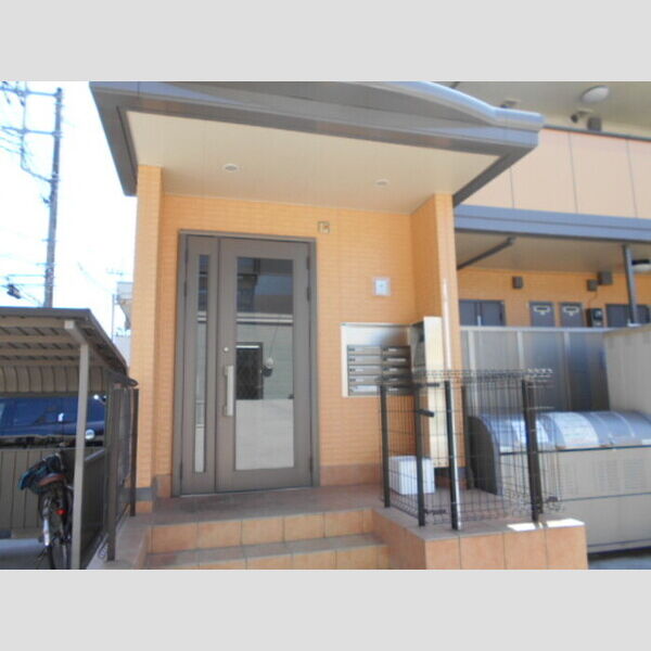 モナリエ　カワムラ102号室 エントランス