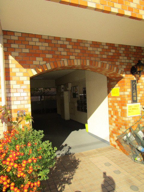 ハイム成増 エントランス