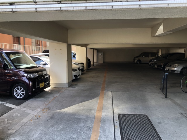 ベルウッド相模原0403号室 部分的に屋根もついてます