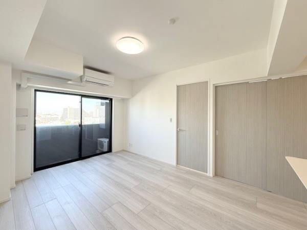 エレミ本蓮沼9階 リビング