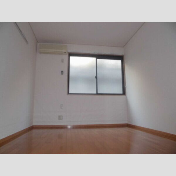 パルアモーレ　ABA102号室 西側洋室【6帖】