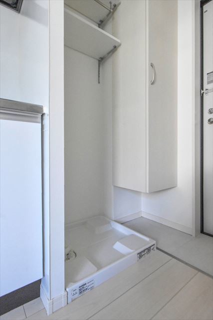 ＭＲＫ明大前1階 玄関