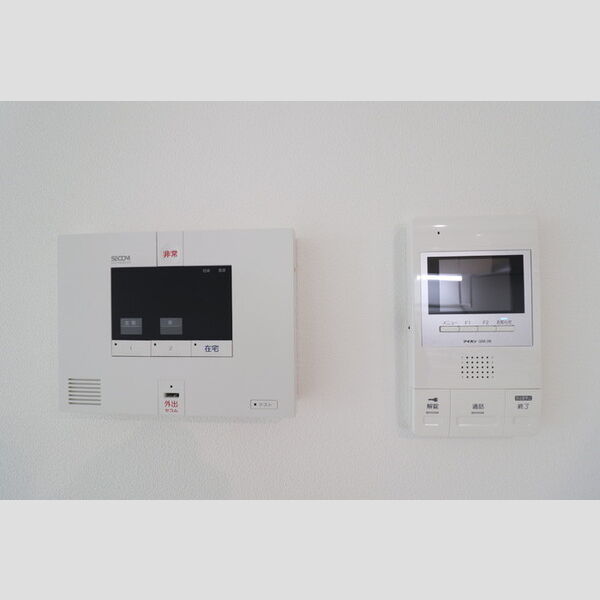 ルリアン元町103号室 ★SECOMホームセキュリティ★