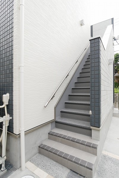 パパラチアーヤ菊名 外観