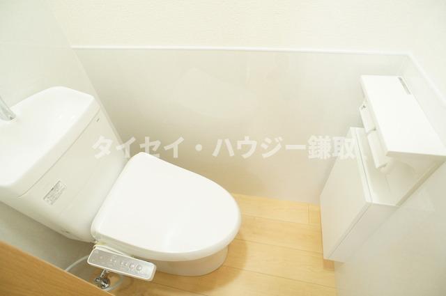 アーバンスクウェアーなかにしＬ棟0103号室 トイレ