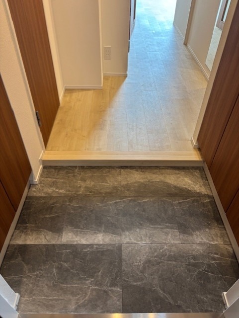 レジディア杉並方南町8階 同建物別部屋の参考画像