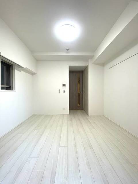 ガーラ・シティ横浜反町2階 寝室