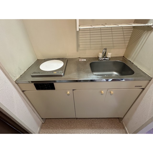 トライアングルハイム キッチン