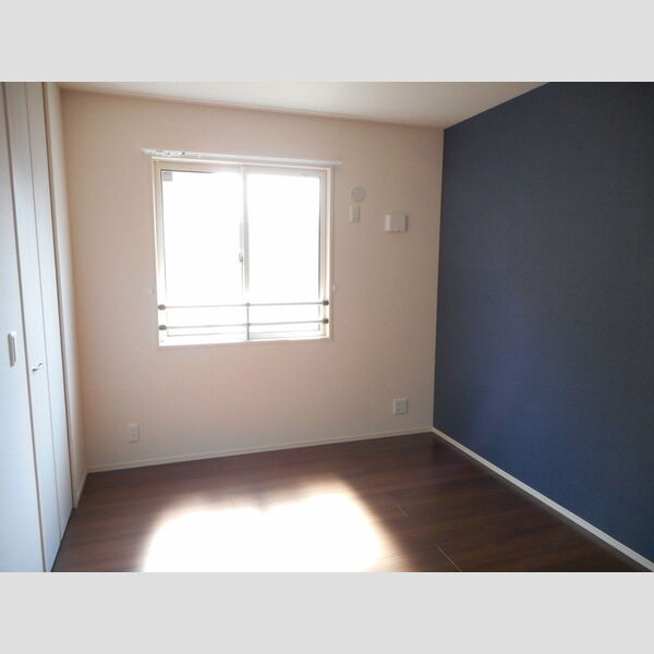 ベルエキップ202号室 洋室