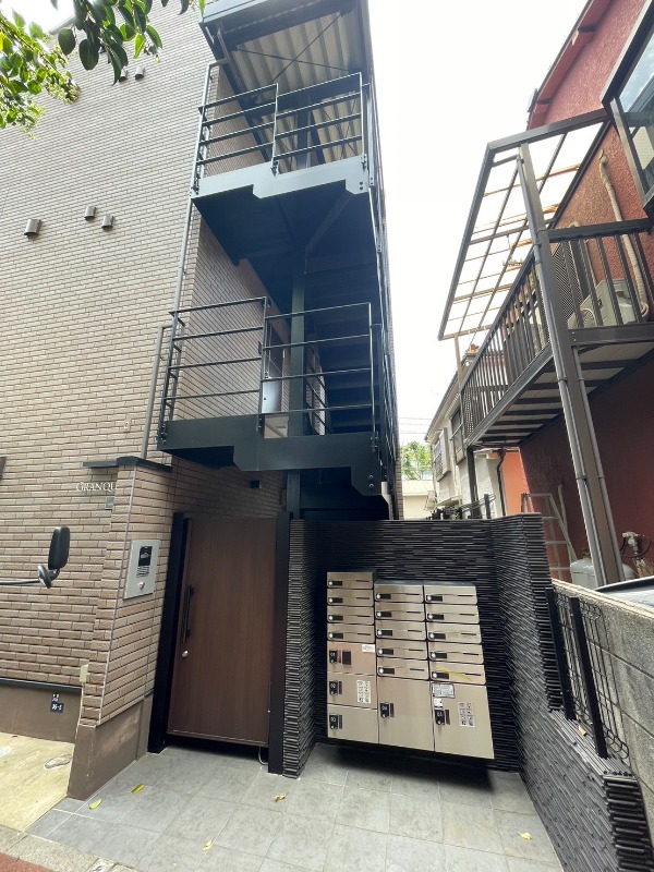 グランクオール北赤羽2階 エントランス