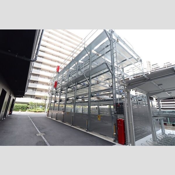 BELTS SHINJUKU　レジデンス401号室 立体駐車場