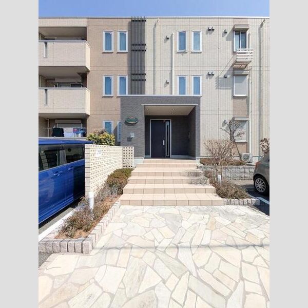 グリーンガーデン305号室 エントランス