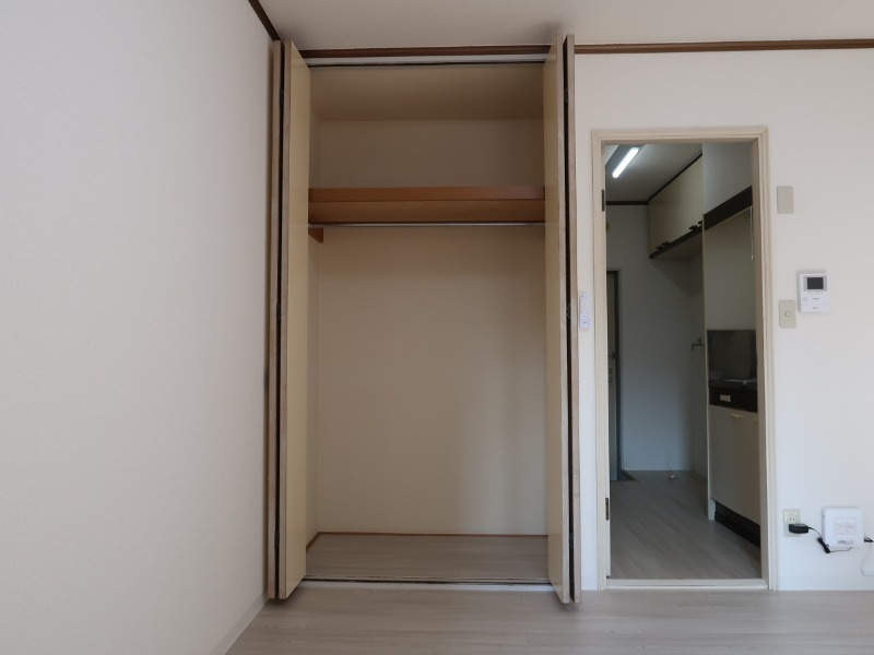 メゾン・ブレイク1階 ※別部屋写真参照