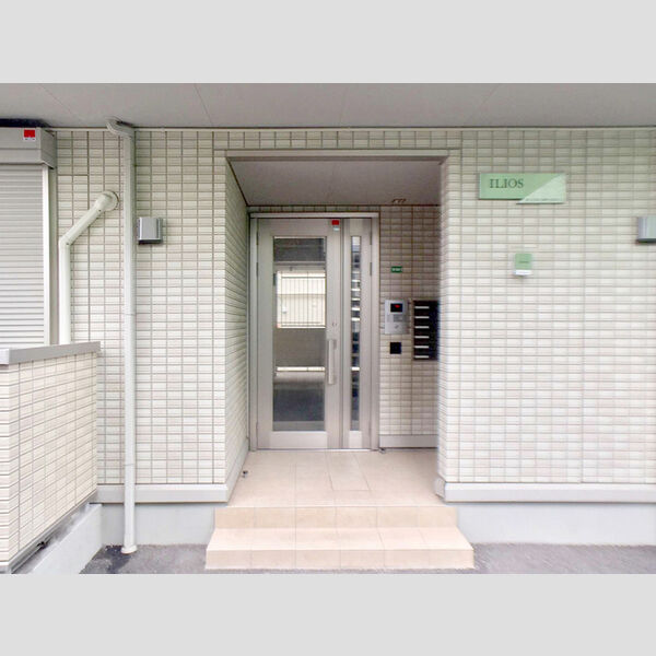 イリオス エントランス