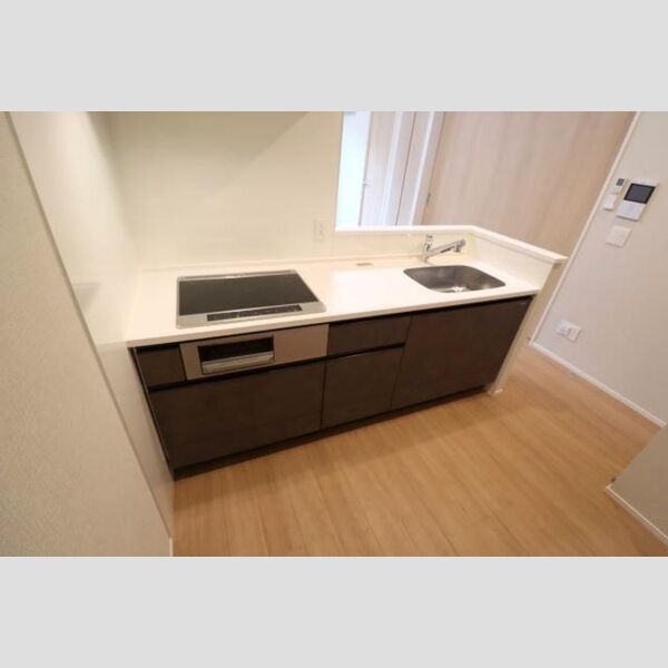 サンジョイアゼロ104号室 対面キッチン