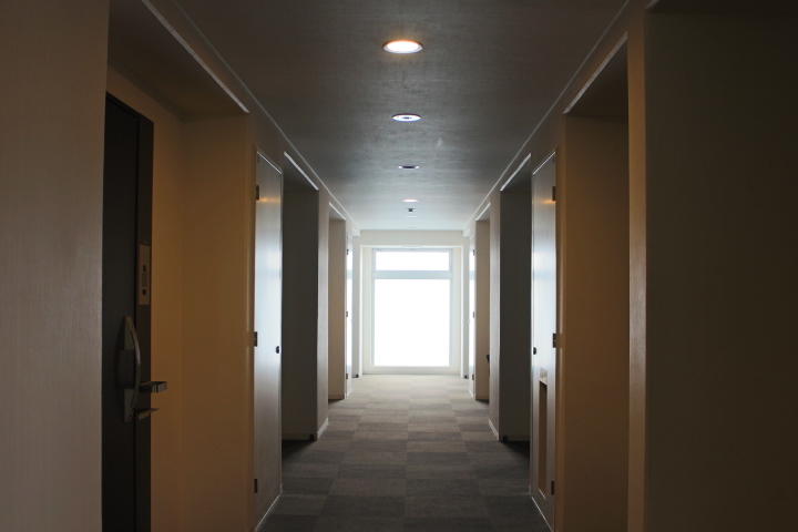 プラウドフラット鶴見Ⅱ908号室 内廊下