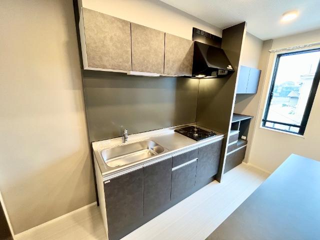 レヴメゾン神山四番館107号室 キッチン（イメージ）