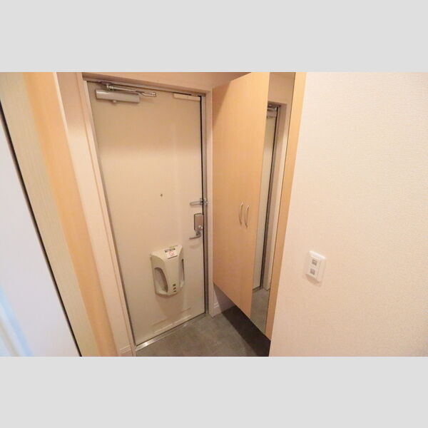 アイウィンド 玄関