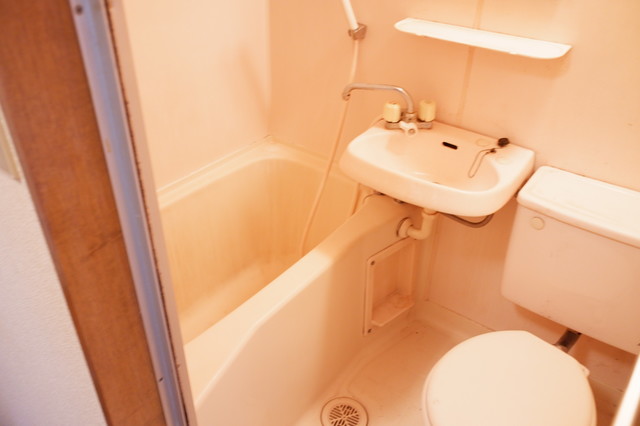 フィエスタ祐天寺0106号室 お風呂