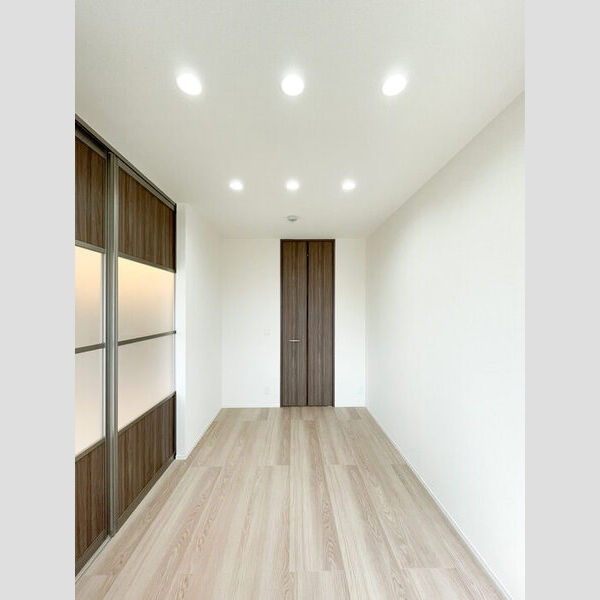 センカⅢ103号室 洋室5.7帖