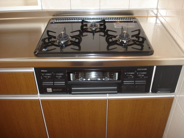 アクアマリン201号室 ３口ガスコンロ